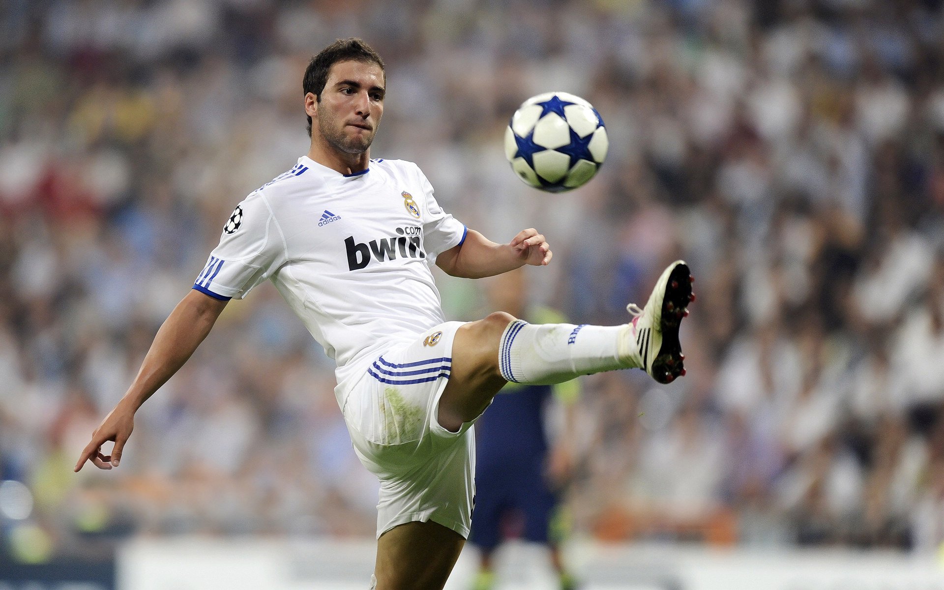 恩多比·恩乔：将“控制游戏”作为核心，成为南非队的进攻指挥官